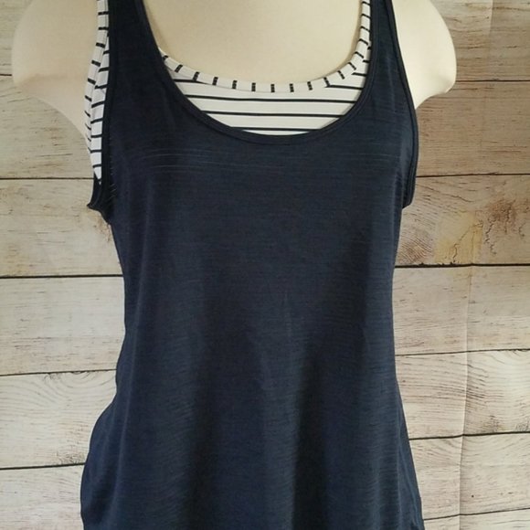 Athleta Fully Focused Top Tank Bra Support Navy Blue / White Size XXS EUC - Picture 15 of 15